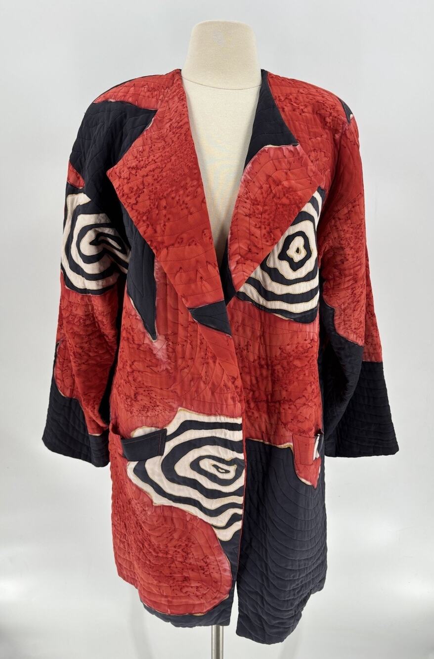 Kiss of the Wolf Jacket Womens One Size Red Black Art to Wear Silk Hand Painted